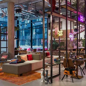 Moxy Frankfurt Center 3* Frankfurt am Main