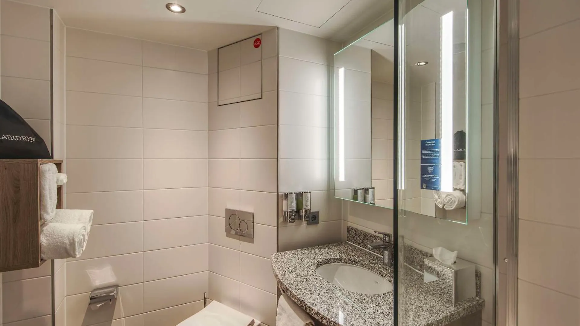 *** Hotel Hampton By Hilton Stuttgart City Centre Germania