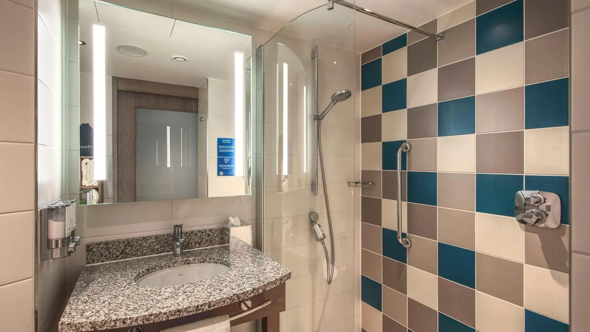 Hampton By Hilton Stuttgart City Centre Germania