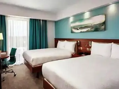 Hampton By Hilton Stuttgart City Centre 3*,